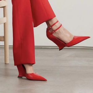 Wedge Heels Designers Sandálias Mulheres Vestido Sapatos Bowknot Bombas Luxo Slingbacks Mulheres 10.5cm Salto Alto Pontudo Qualidade Qualidade Couro Calçado de Fábrica com Caixa