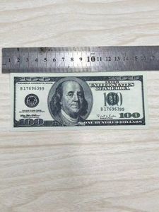 お金をコピーする実際の1：2米ドルで使用できる小道具のサイズの通貨モデル、ユーロは