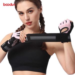 Bodyun / Burton Men's and Women's Half Finger Fitness Gloves Anti Slip Slip Slip Breating Delling Wristband