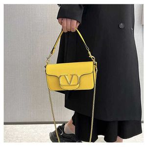 Легкая, роскошная и универсальная женская сумка через плечо на одно плечо с цепочкой под мышками, модный дизайн, скидка 80% в торговых точках