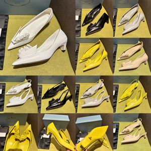 Nowa najwyższej jakości pompki origami kwiat Niski obcasowe lunch Polerowany skórzany spiczasty palce balet balet buty slip-on designers projektanci sukienki but