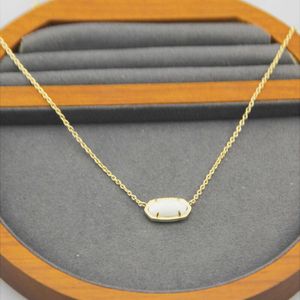 2024 Designer Kendras scotts Neclace Jewelry Instagram Simple Oval White Shell Pendant Short Necklace Neckchain Collar Chain