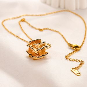 Famous Designer Necklace for Women Gold Plated Crystal Rhinestone Pendant Brand C-letter Necklaces Jewelry Accessory High Quality