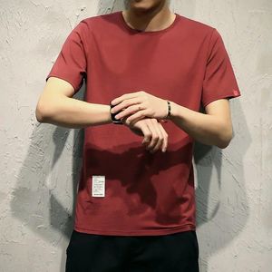 Męskie koszulki 2024 Summer Korean Edition Solid Kolor Casual Fit T-shirt dla mężczyzn