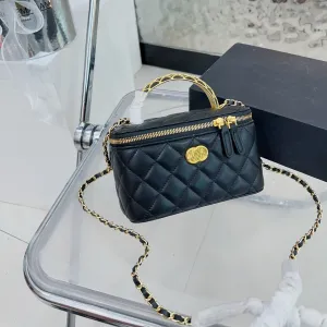 Tasarımcı makyaj çantaları tuvalet çantası kutu çanta deri kozmetik kılıflar kadınlar lüks makyaj çanta yıkama kadınlar trendy seyahat crossbody çanta çanta debriyaj çanta makyaj