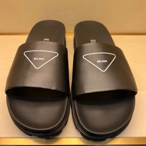 beach Mule men loafer Flip flops Slipper triangle 2023 New rubber sandal luxurys Designer sandales summer travel Women Sliders low fashion slides flat outdoors gift