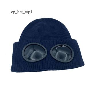 CP Hat Designer Två linsglasögonglasögon Beanies Men CP Stickade Hattar Skull Caps Outdoor Women oundvikliga vinter Beanie Black Grey Bonnet 7228