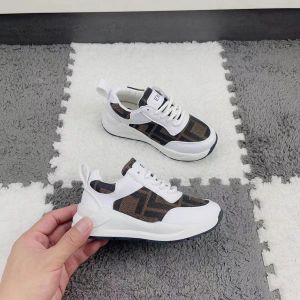 Sneaker Luxury Designer Women 2024 New Style Brand Football Casual Shoe 7a Top Quality Trainer Gift Storlek 26-3 Utomhus Summer Leather Run Skor Gummi Travel Tennis Men Men