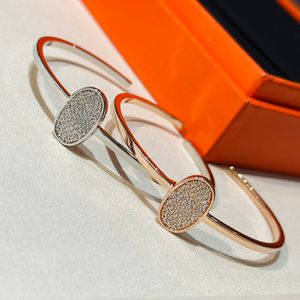 Designer Luxury 2024 New Adjustable Bracelet French Classic Pig Nose Inlaid Diamond S925 Pure Silver Material Electroplated 18k Gold Women Charm Jewelry Girl Gift