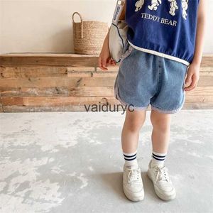 Shorts 2023 Neue LDREN -Denim Shorts Girls Lose lässige Shorts Baby Boys Beach Shorts Kinder Sommer Jean Shorts Fashion LDren Kleidung H240508