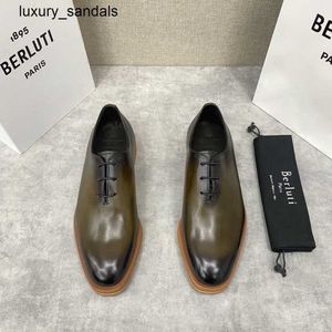 Berluti Męskie skórzane buty sukienka Bute 23 NOWOŚĆ BRUTI MASES 3 cm Podeszła podwyższona koronkowa w górę Derby Trendy Urban Style RJ