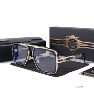 2022 MEN MEN VINTAGE PILOTO SUNGLESSES SOBS SOL FENHER SOL GLUSS Designers de moda Tons de luxo Golden Frame Sun Glasses UV400 Gradiente LXN-EVO CICADA88