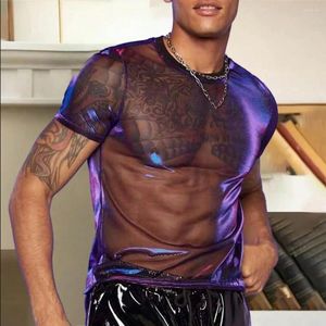 Homens camisetas Sexy See-through Malha T-shirt Homens Golden Glitter O-pescoço Manga Curta Tops de Secagem Rápida Fitness Casual Esporte