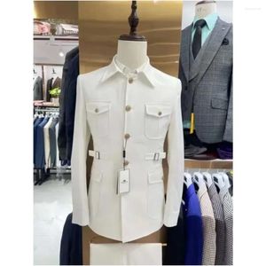 Erkekler Suits Beyaz Safari 2 Parça İngiliz Tarzı Sıradan Tek Göğüslü Blazers Butik Düğün Prom Smokin Damat Elbise Erkek İçin
