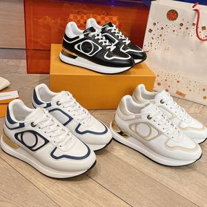 Tasarımcı Erkekler Nedensel Ayakkabı Moda Kadın Deri Dil Up Platform Sole Spor Sakinler Beyaz Siyah Erkekler Kadın Lüks Spor Ayakkabı 35-44