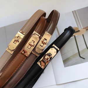 Woman Designer Belts Thin Leather Simple Classical Brown Cinturones Solid Color Soft Small Buckle Exquisite Clothes Decoration Belt Gift