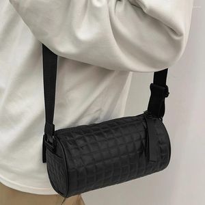 Sacos de noite tendência de alta qualidade para baixo tecido algodão pequeno ombro crossbody para mulheres marca de moda em forma de barril bolsas de viagem femininas