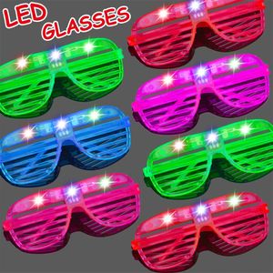 10/15/30 PCS Własne okulary LED 5 kolorów Glow Glow w ciemnej imprezie Zasilania Neon Party Favours dla dzieci dorosłych 240118