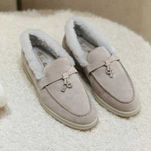 مصمم شتاء الحذاء الجديد سيدة فاخرة أحذية غير رسمية المشي moccasins للنساء عالية الجودة حذاء حذاء أصلي جلدي أزياء الشتاء