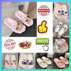 Kostenloser Versand Designer Casual Platform Slides Hausschuhe EVA Männer Frau Anti-Rutsch-Verschleißfeste Sandalia-Leder-Gummi-weiche Sohlen Flacher Strand-Sommerschuh