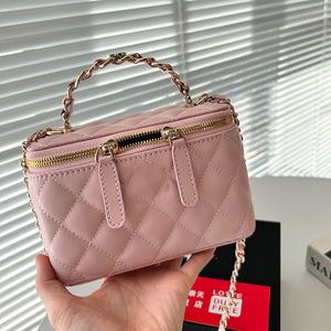 Sacos de vaidade da mão clássica da mulher com espelho hardware de metal de ouro Matelasse Chain Crossbody Bolsas de ombro Bolsas de Salto Casco Preto Branco Caso Cosmético 16x11cm