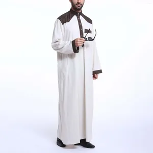 Męskie dresy dresowe arabskie odzież muzułmańskie solidne szaty arabskie garnitury dla mężczyzn Slim Fit Man Suit Zwykły krótki zestaw