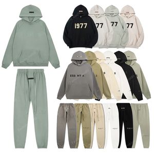 Mode hoodies dimma 1977 ess hoodie mens kvinnliga pullover hip hop tracksuit överdimensionerade tröjor byxor byxor sätter casual ladys jumpers essentialsweatshirts hoody