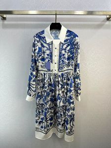 10062 XL 2024 Abito da passerella Abito primaverile estivo Blu con risvolto Collo Stesso stile Abito da donna Moda Alta qualità weilG803