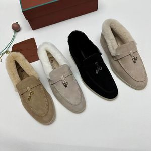 2024 New Dress Shoes 디자이너 럭셔리 워크 야외 고품질 캐주얼 신발 여성 남자 달리기 가죽 발목 loafer 평면 트레이너 운동화 겨울 여행 따뜻한 눈 검은 선물