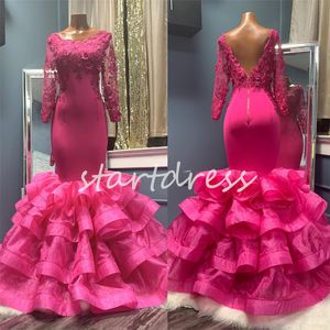 Underbara fuchsia sjöjungfrun prom klänning med 3d blommor skopa o nacken långärmad spets aftonklänningar eleganta svarta flickor tiered rufsing formell klänning backless party klänning