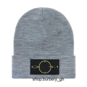 Stilvolle Stone Beanie Skull Cap Designer Letter Jacquard Beanie Island Männer Frauen Warme Wolle Stones Island Hat 3 EXVN