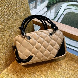 Vintage Two-Tone Women Designer Square Bowling Bag Mini Tote Lambskin Couro Apliques Decoração Prata Matelassê Corrente 21x11,5cm Bolsa de Ombro 4 Cores