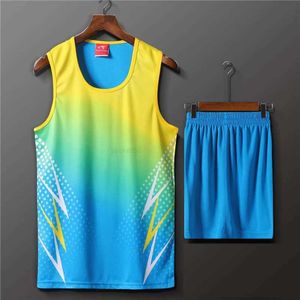 Мужская и женская рубашка для бега, комплект дышащей спортивной рубашки, шорты для фитнеса, тренажерного зала и пешего туризма, быстросохнущая легкая атлетика, джерси, спортивная одежда