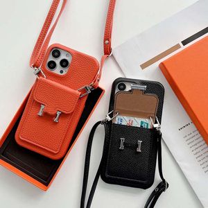 Capa de telefone feminina crossbody de designer para iPhone 15 14 13 12 11 Pro Max, capa carteira com compartimentos para cartão de couro clássico à prova de choque capa de telefone ultrafina