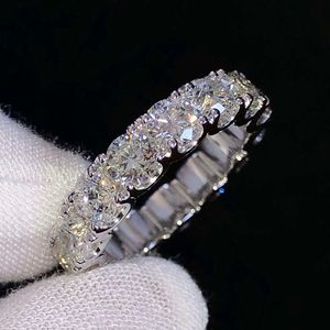 Ny design Solid Gold Stone Ladies Engagement Wedding Rings Set Women Round Cut Diamond Jewelry Moissanite Ring