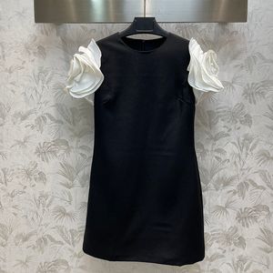 Kontrastfarbenes Damenkleid mit Blumenmuster, Luxus-Designer-Kleider, Rock, kurze Ärmel, elegantes Kleid