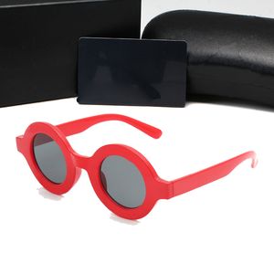 Маленькие роскошные дизайнерские солнцезащитные очки для женщин. Мужские солнцезащитные очки. Те же солнцезащитные очки. Пляжные уличные фото. Уникальные круглые солнцезащитные очки в полной оправе с коробкой 019W.