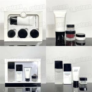 Brand Skin Care Set 4 pcs a Set Moisturizing Cream 4 in 1 Traveling Kit Face Skin care Face Eye Cream Lip Balm Facial Cleansing Foam