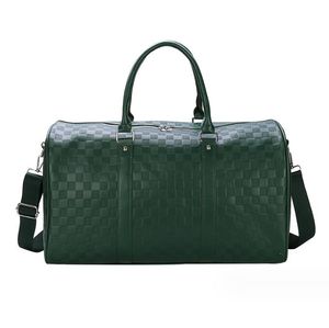 Womens Men Designers Duffle Påsar Midja Väskor Designer Outdoor Travel Bag Plaid Classic Bag Letters Axel Handväska Läder Stora kapacitet Plånböcker LED169