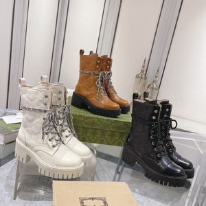 Designerstiefel klobige Silhouette-Knöchelstiefel Damen Matelasse Stiefel Schnürsenkel glatter weißer schwarzer Lederverkleidung niedriger Absatz hochgeschnittener Martin-Stiefel