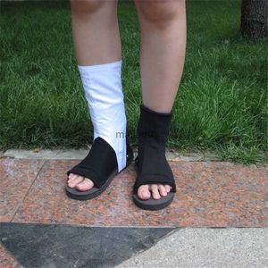 Athletic Outdoor Anime Uchiha Itachi Cosplay Shoes Akatsuki Cos Shoes Cosplay Costume Christmas Halloween Party Sandals Boots for Women men kids