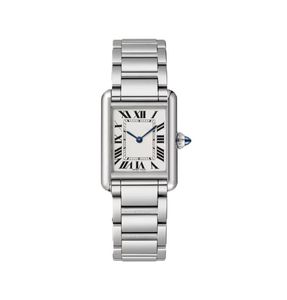 デザイナー長方形の時計高品質の女性スクエアの時計女性ファッション愛好家の女性時計シルバーブラックタンク腕時計