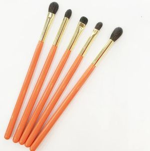 Professional Handmade Makeup Brushes Kit Soft Blue Squirrel Goat Hair Eye Shadow Precise Blending Brush Orange Make Up Brush Set 240118