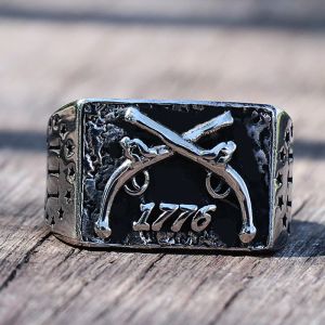 Anello vintage 1776 del Giorno dell'Indipendenza Zucchero pesante 14K Oro bianco Cowboy Anelli da uomo Doppie pistole Anello punk gotico Gioielli da motociclista da uomo