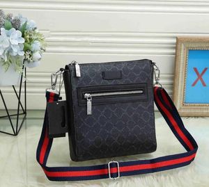 2024 NOWOŚĆ MĘŻCZYZN Crossbody Style torby na ramię Różne rozmiary torebki luksusowe Projektanci torby Pochette Wiele kieszeni 523599 Modna torba posłańca Sprzedaż Hot 86