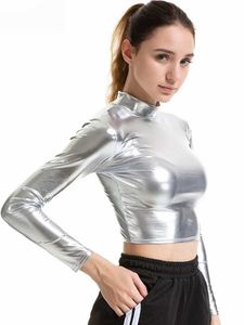 Damenblusen Hemden Chsdcsi PU Kurztop Frauen glänzende Leder Top High Street Turtleneck Dance Clubwear Langarm Tops Gold Silber Kostüme T -Shirt YQ240120