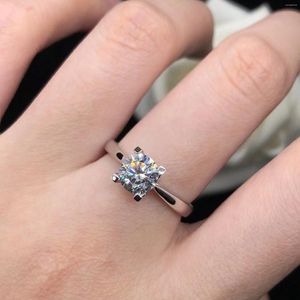 Klusterringar Solid Platinum PT950 14K Vitt guld 1 Diamond Ring Women's 18K Moissanite Four Claw