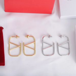 2023 Designer Fashion Letter V Stud Women's Fashion Hoop Jewelry Metal Valentine's Day Earrings valentino