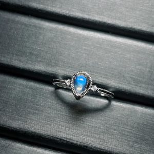 Cluster Rings S925 Sterling Silver Natural Moonlight Stone Water Droplets Beautiful Live Design Ring Without Optimized Main