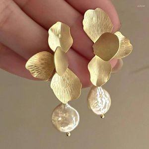 Dangle Earrings Baroque Style Pearl Shell Petal Jelly Color Crystal Flower For Women Statement Big Brincos Jewelry